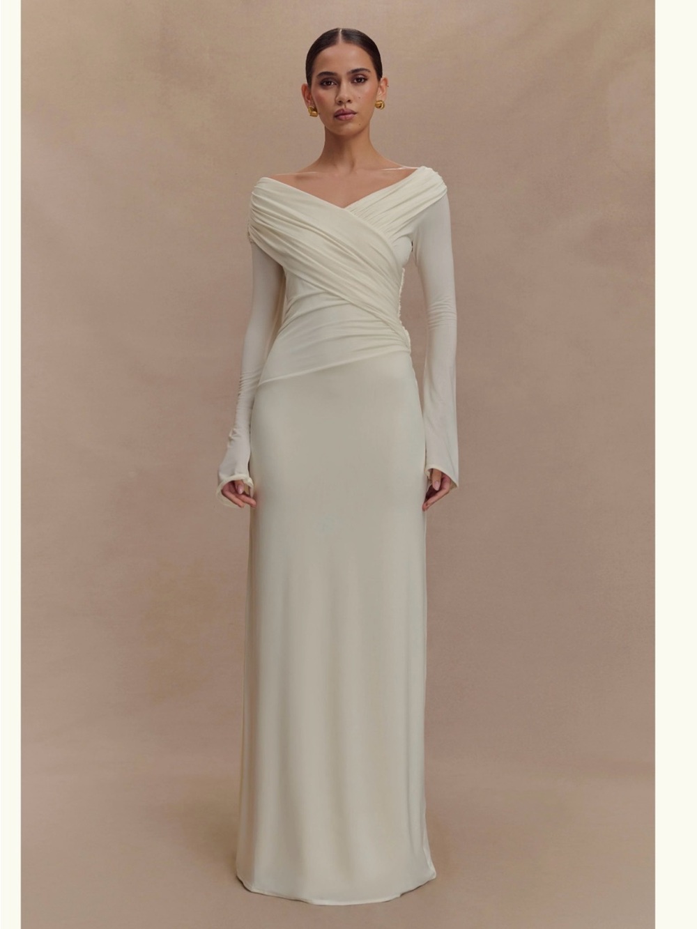 Meshki Therese Off Shoulder Ruched Maxi Dress - Ivory
Size: XXS